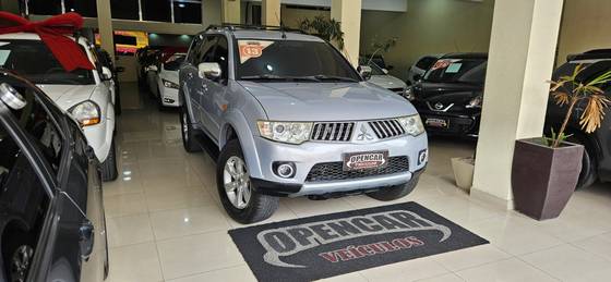 MITSUBISHI PAJERO DAKAR 3.5 HPE 7 LUGARES 4X4 V6 24V FLEX 4P AUTOMÁTICO